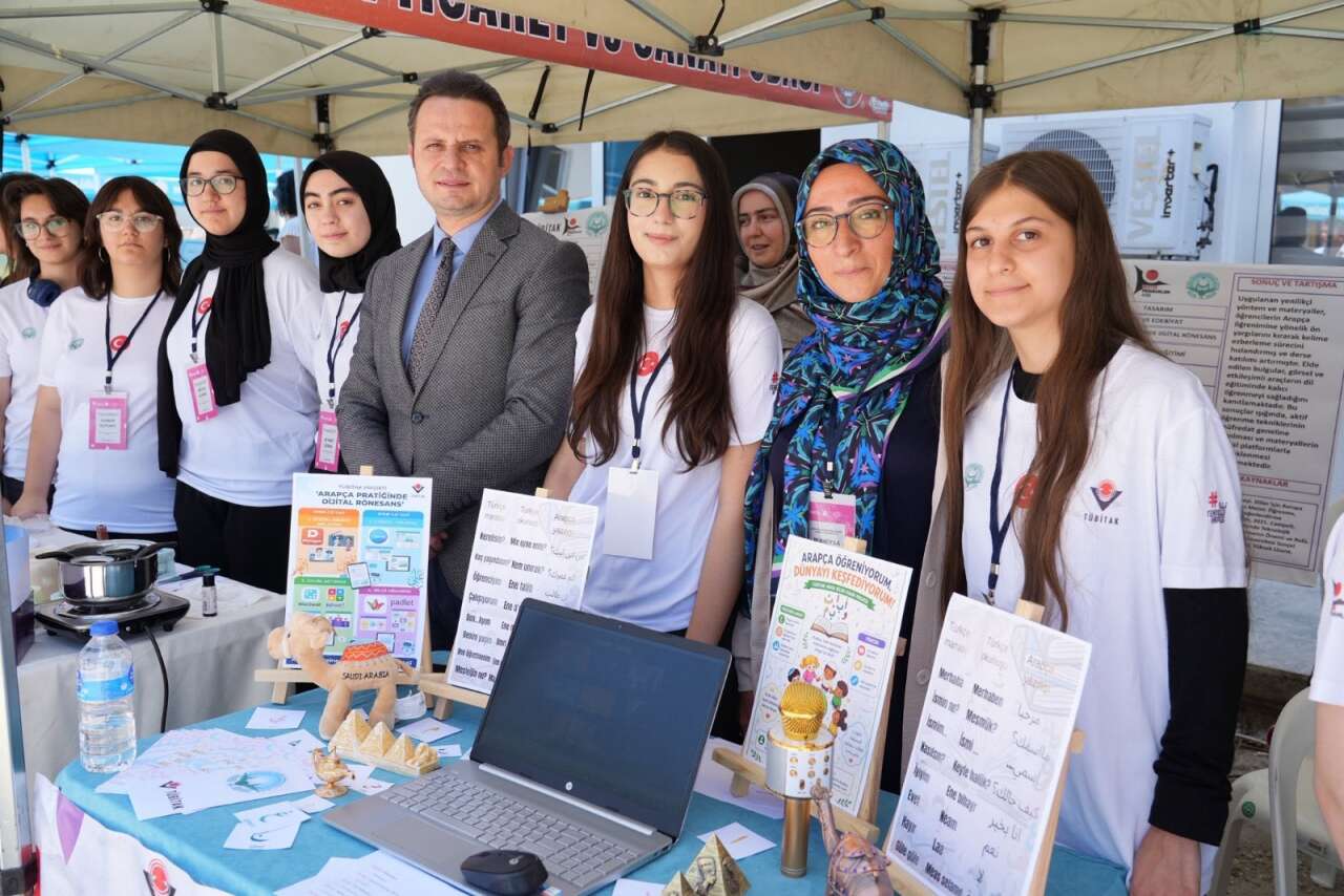 Muğla’da TÜBİTAK 4006-C Bilim Fuarı Başladı: 50 Proje Sergileniyor 3